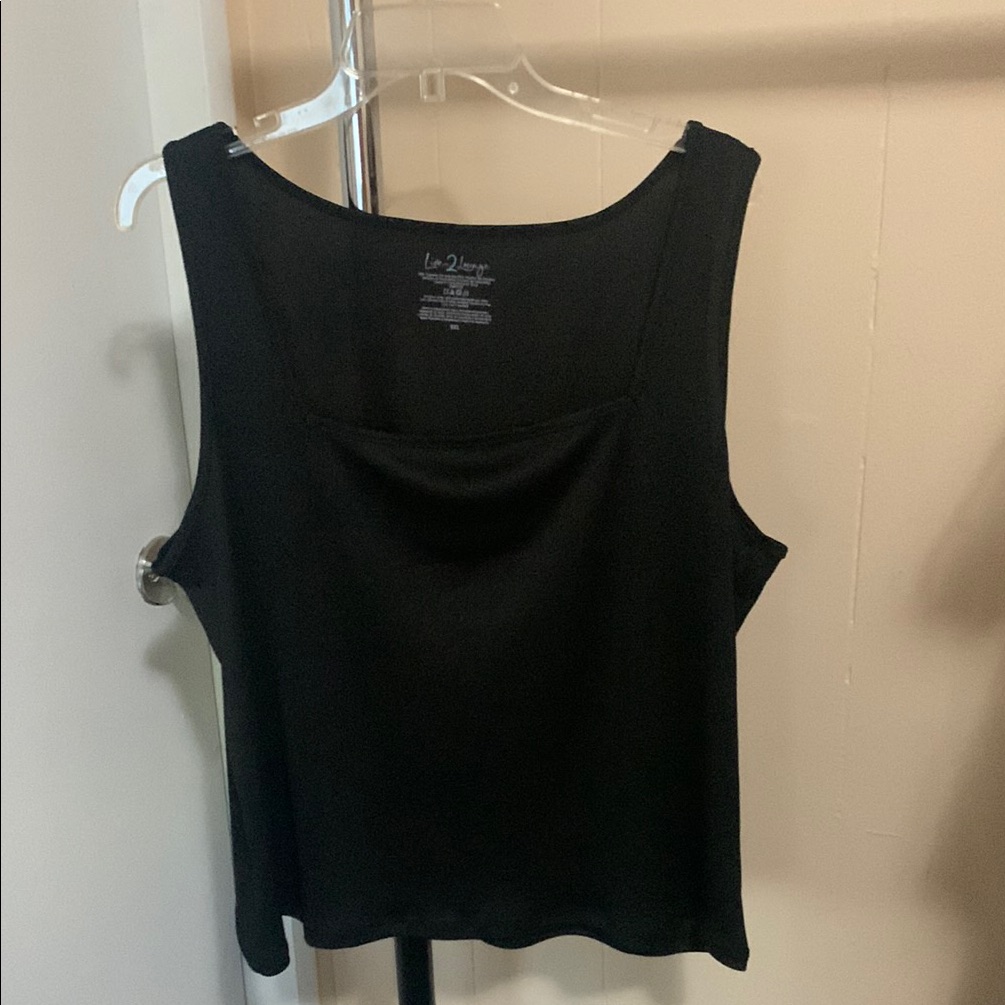 Live 2 Lounge Tank